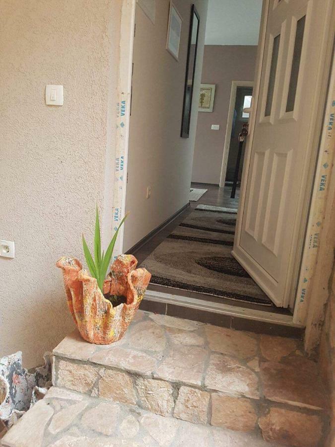 Apartman Tajma Mostar Esterno foto